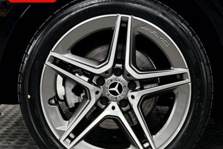 Mercedes-Benz C 220 C 220 d AMG LINE KAMERA+MULTIBEAM+KEYLESS+DISTRO