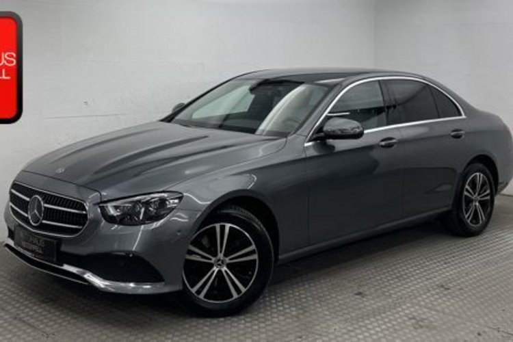 Mercedes-Benz E 220 E 220 d 4M Avantgarde MULTIBEAM+MEMORY+DISTRONIC