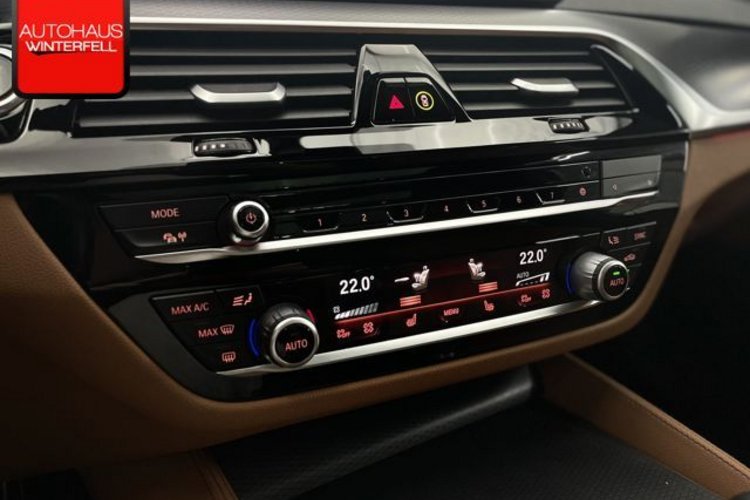 BMW 530 530 i xDrive Touring M SPORT PANO+AHK+360+HUD+