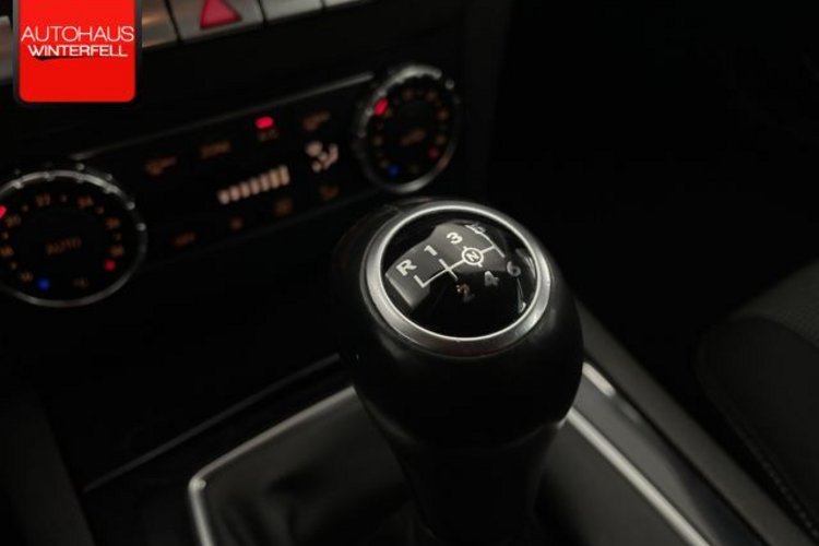 Mercedes-Benz C 200 C 200 T CDI BlueEfficiency NAVI+PDC+TEMPOMAT+