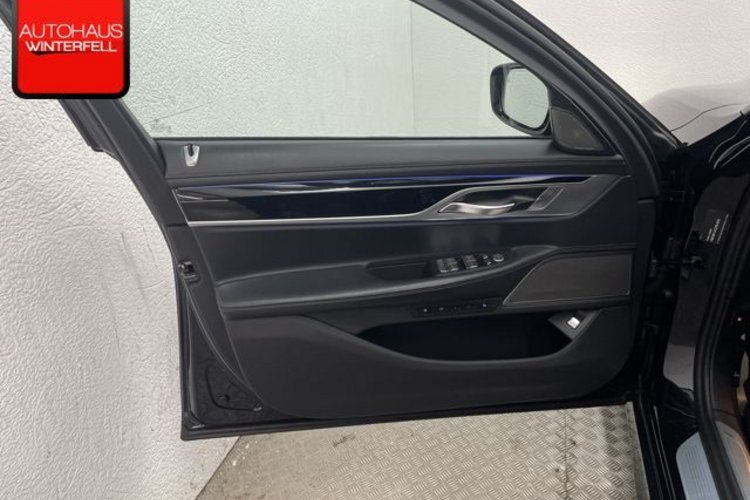 BMW 745 745 e M SPORT GSD+LASER+MASSAGE+SITZKLIMA+360+