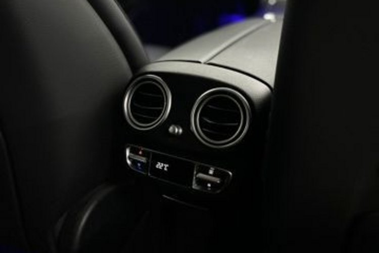 Mercedes-Benz E 400 E 400 d T 4M AVANTGARDE NIGHT AMG 19Z+LUFT+MEMO+