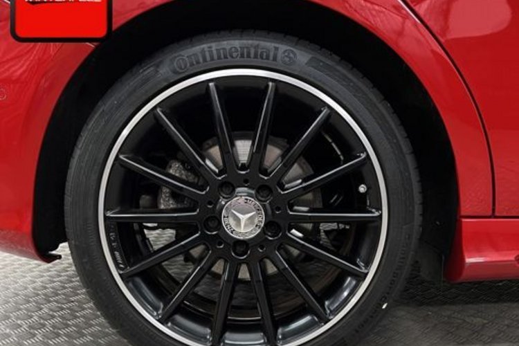 Mercedes-Benz B 180 B 180 AMG LINE LED+PDC+TOTWINKEL+NAVIGATION+