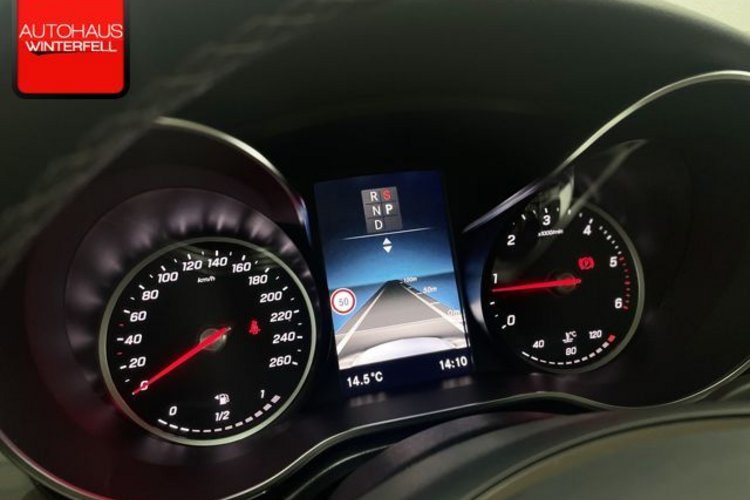 Mercedes-Benz V 300 V 300 d 4M LANG AMG NIGHT 7SITZ+PANO+AHK+STANDH+