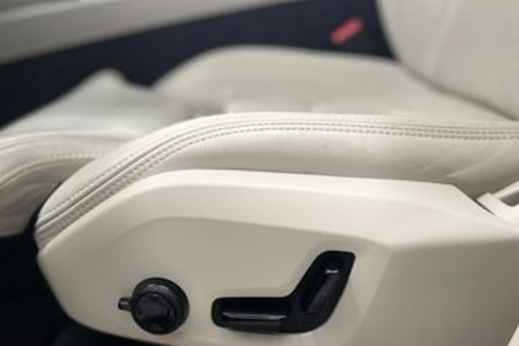 Volvo XC60 XC60 T6 AWD RECH INSCRIPTION PANO+360+H/K+MEMO+