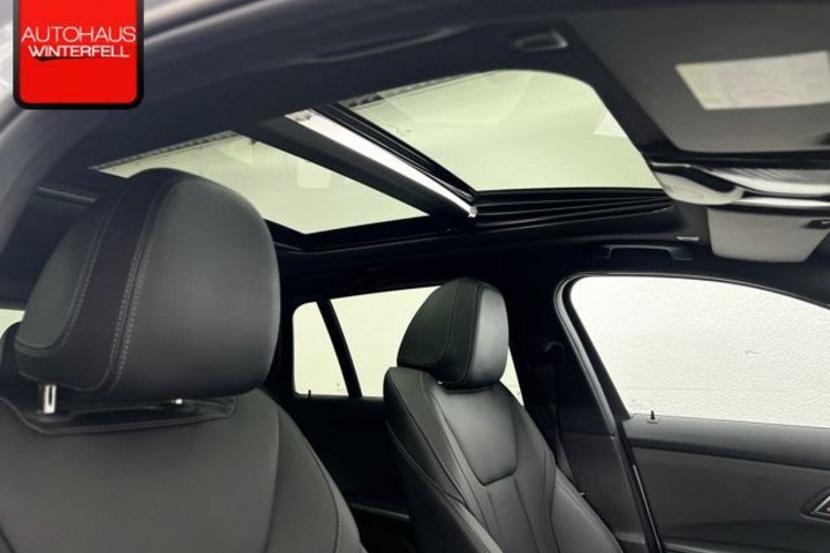 BMW 330 330e Touring xDrive M SPORT PANO+HUD+HIFI+ACC+