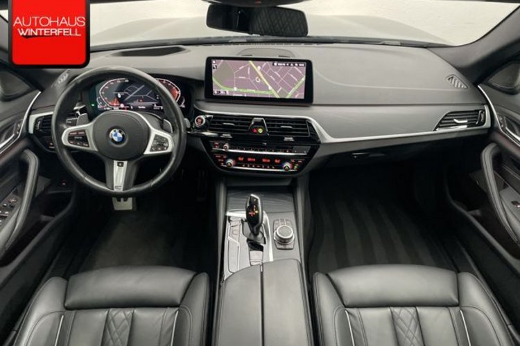 BMW 540 540 d xDrive Touring M SPORT PANO+HUD+MEMO+H/K+