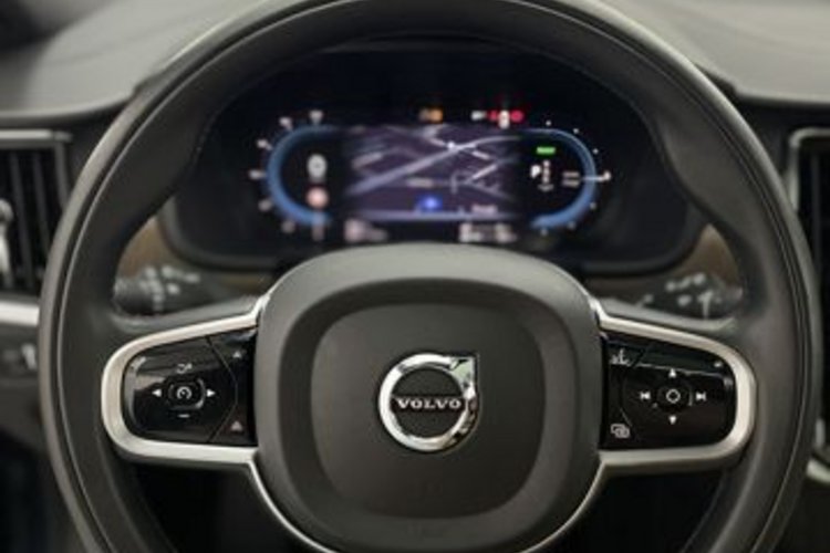 Volvo V90 V90 T8 PLUS BRIGHT RECH AWD PANO+B&amp;W+MEMO+ACC+