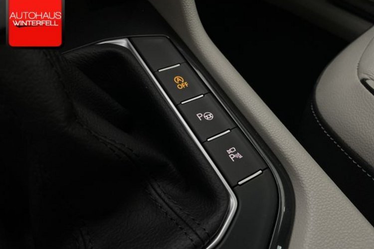 Volkswagen Tiguan Tiguan 2.0 4M Elegance PANO+IQ-LIGHT+AHK+MEMORY+