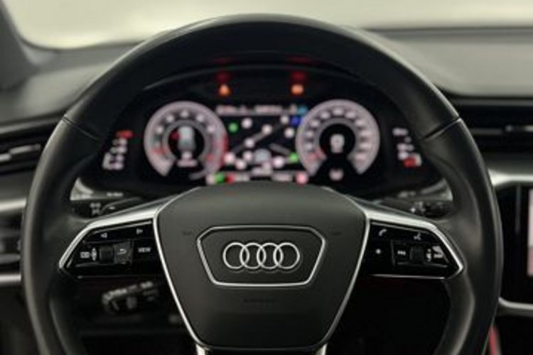 Audi A6 A6 Avant 55 TFSI Qu SPORT 19Z S-Line PANO+MEMORY