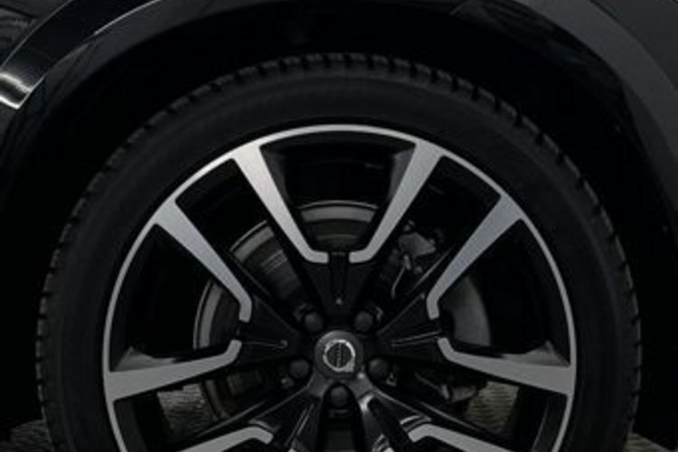 Volvo XC60 XC60 T6 AWD Rech. Inscription PANO+22Z+AHK+STAND