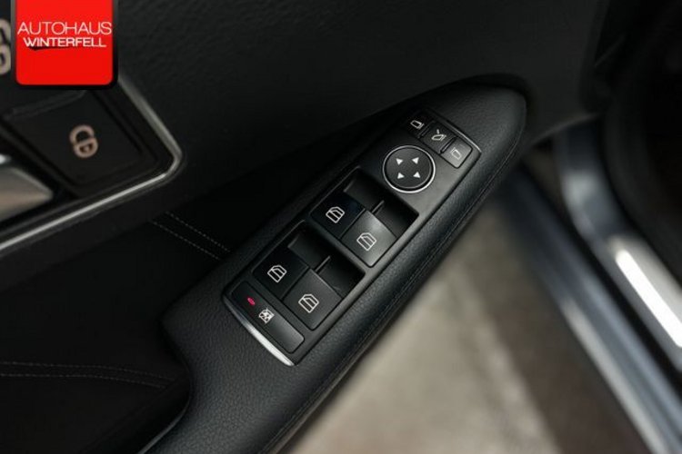 Mercedes-Benz E 220 E 220 T CDI AVANTGARDE GSD+TV-TUNER+H/K+DISTRONI