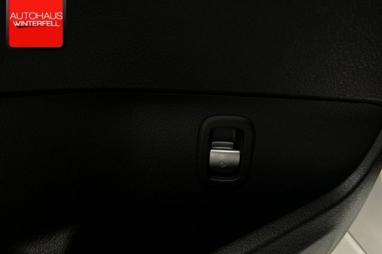 Mercedes-Benz C 300 C 300 AMG NIGHT DIGITAL+360+4-ZONEN+AUGMENTED+