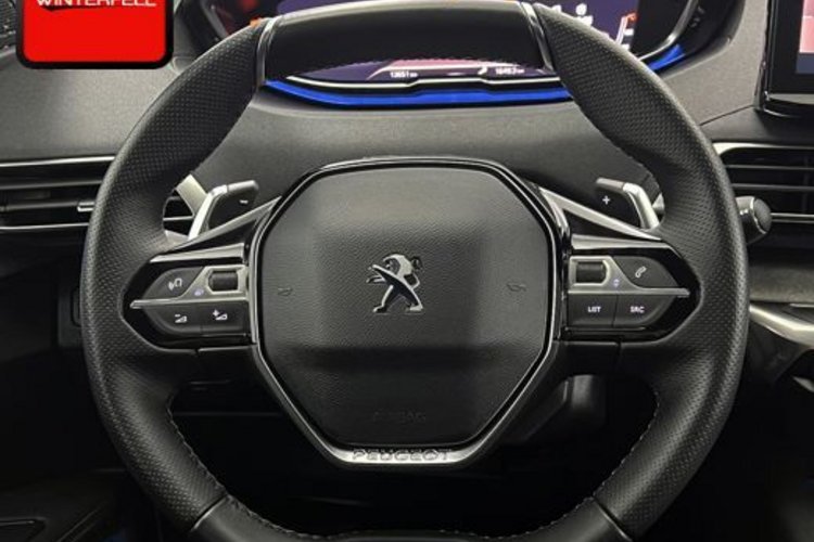 Peugeot 3008 3008 PureTech 130 EAT8 GT BLACK PANO+360+ACC+LED