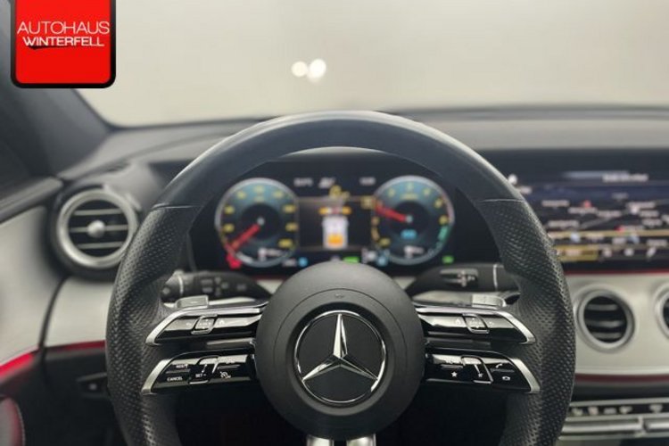 Mercedes-Benz E 300 E 300 de T 4M AMG NIGHT PANO+HUD+BURMESTER+DISTR