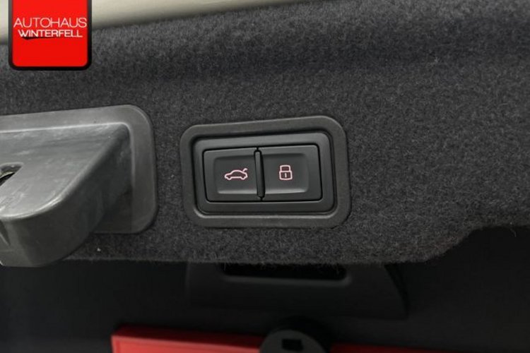 Audi S8 S8 4.0 TFSI Qu CARBON ESD+AHK+HUD+BOSE+MATRIX+