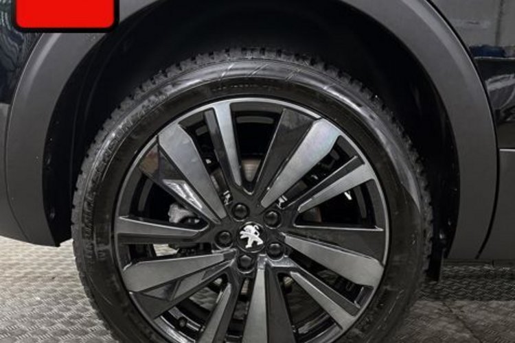 Peugeot 5008 5008 Hybrid 136 e-DSC GT BLACK TONE 7SITZ+PANO+