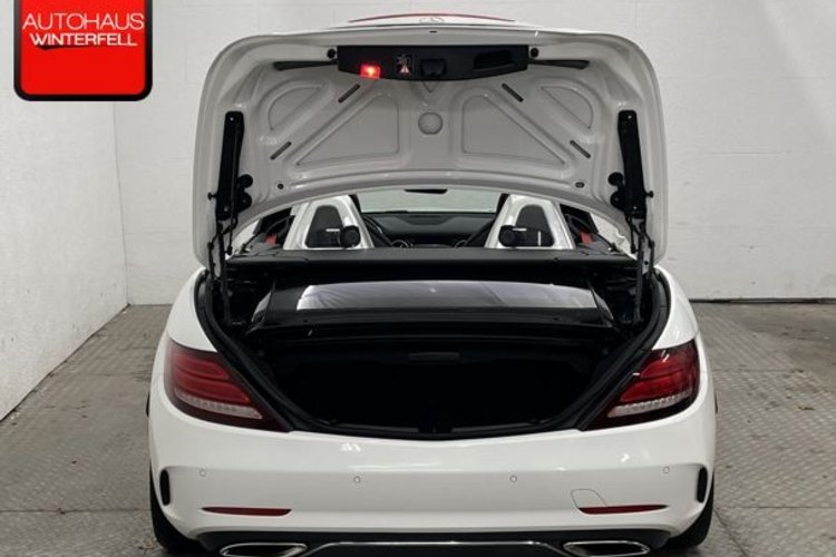 Mercedes-Benz SLC 200 SLC 200 AMG PANO+KAMERA+HARMAN/K+ILS+AIR-SCARF+