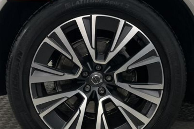 Volvo XC90 XC90 B5 B AWD PANO+AHK+LUFT+360+HUD+H/K+MEMORY+