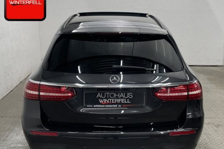 Mercedes-Benz E 400 E 400 d T 4M AMG NIGHT PANO+LUFT+360+STANDHZG+