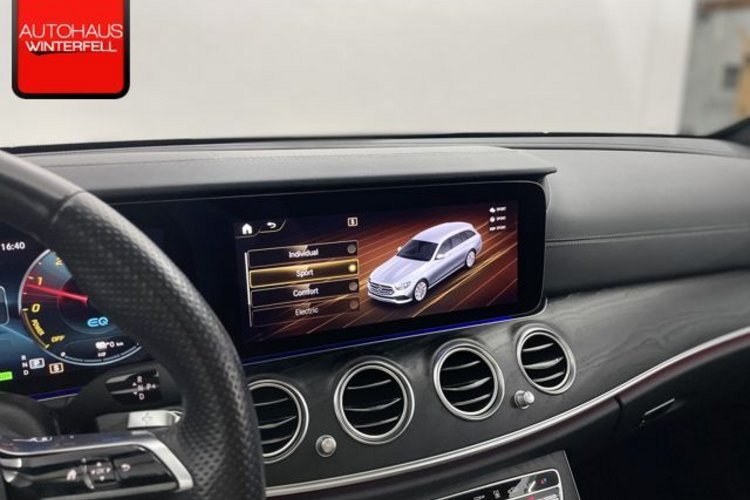 Mercedes-Benz E 300 E 300 de T 4M AMG NIGHT PANO+AHK+HUD+DISTRONIC+