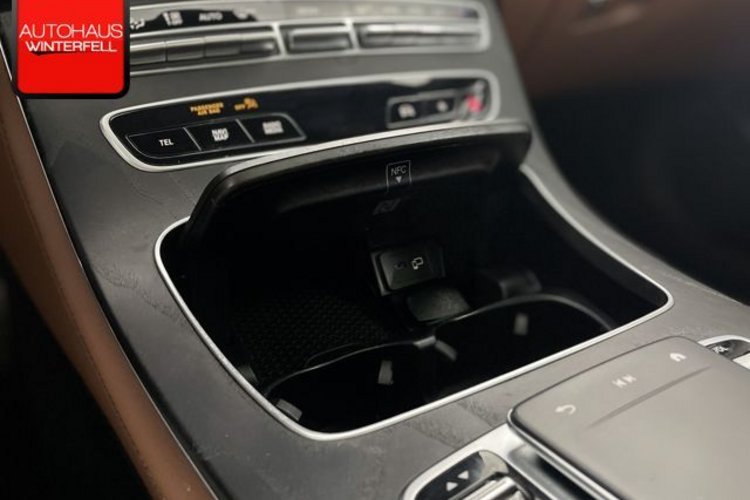 Mercedes-Benz E 400 E 400 d T 4M AMG NIGHT PANO+ABC+KEYLESS+MEMO+HUD