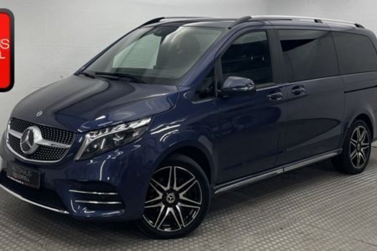 Mercedes-Benz V 300 V 300 d AMG 4M LANG 8SITZER+PANO+AHK+STANDH+360+