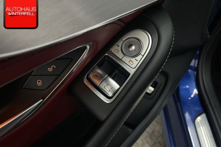 Mercedes-Benz C 300 C 300 Coupe 4M DESIGNO AMG-LENKRAD+PANO+AHK+