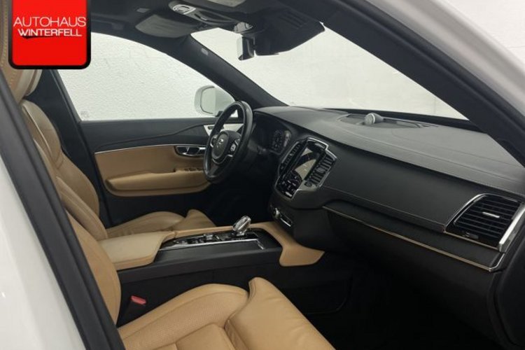 Volvo XC90 XC90 T8 INSCRIPTION RECH AWD 7SITZ+PANO+B&amp;W+AHK+