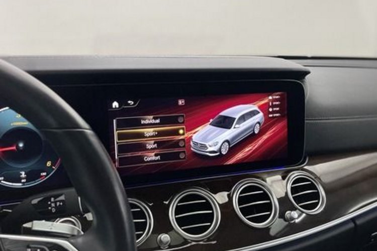 Mercedes-Benz E 400 E 400 d T 4M Exclusive GSD+AHK+SOFT+MEMO+STANDH+