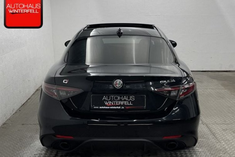 Alfa Romeo Giulia Giulia 2.0 Turbo Veloce Q4 SPECIALE+PANO+MEMO+AC