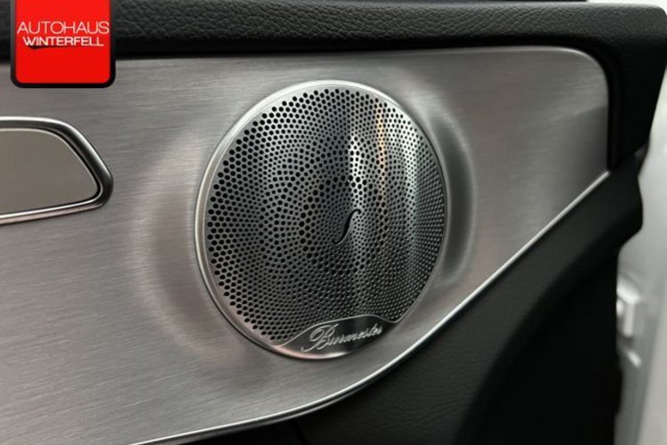 Mercedes-Benz C 300 C 300 e AMG NIGHT PANO+AIRMATIC+KEYLESS+KAMERA+
