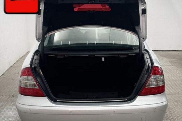 Mercedes-Benz E 200 E 200 Kompressor PDC+2-ZONEN+SITZHEIZ+TEMPOMAT+