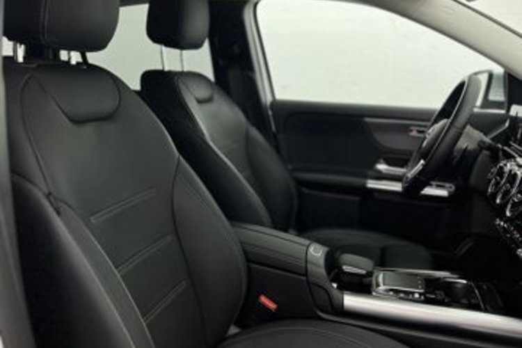 Mercedes-Benz GLA 220 GLA 220 d 4M PROGRESSIVE LED+360+MBUX+CARPLAY+