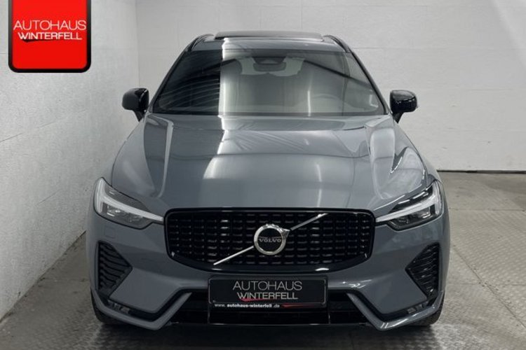 Volvo XC60 XC60 B4 AWD PLUS DARK PANO+AHK+MEMORY+H&amp;K+LED+