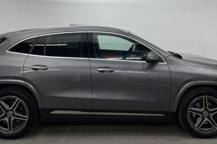 Mercedes-Benz GLA 220 GLA 220 4M AMG ADVANCED PLUS PANO+STANDH+MEMO+