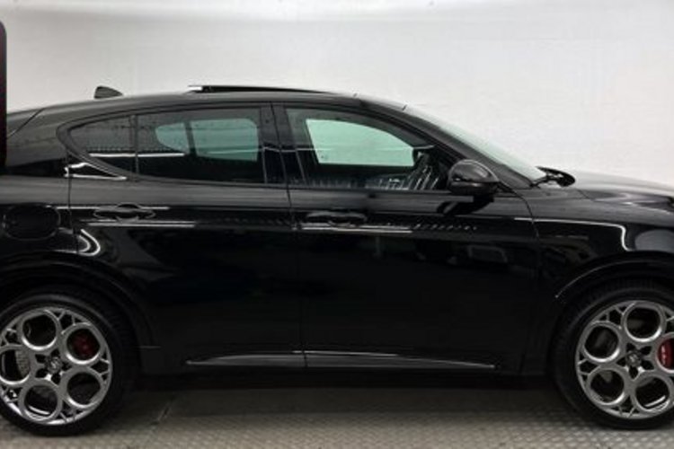 Alfa Romeo Tonale Tonale 1.5 VGT Hybrid VELOCE PANO+20Z+SITZKLIMA+
