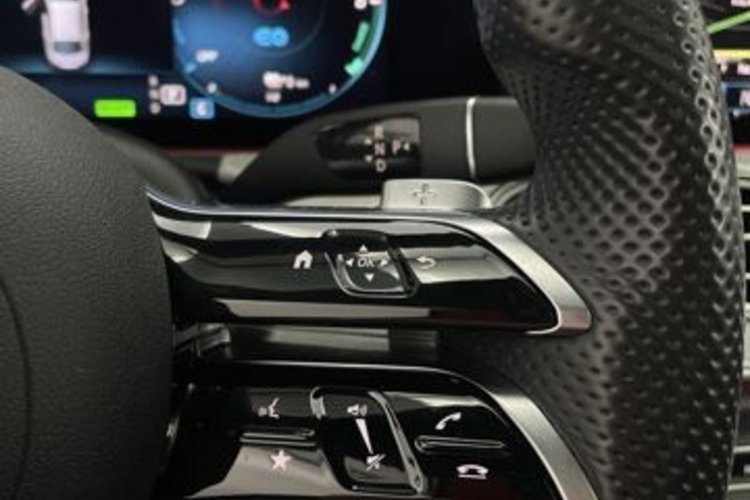Mercedes-Benz E 300 E 300 de 4M AMG NIGHT MAGNO BURMESTER-3D+PANO+