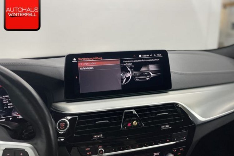 BMW 530 530d xDrive Touring Luxury Line PANO+AHK+360+HUD