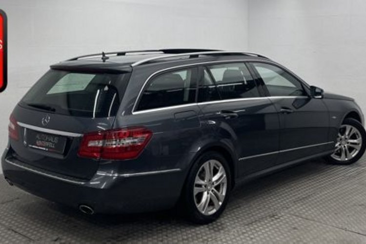 Mercedes-Benz E 300 E 300 T CDI AVANTGARDE PANO+AHK+NACHT+H&amp;K+MEMORY