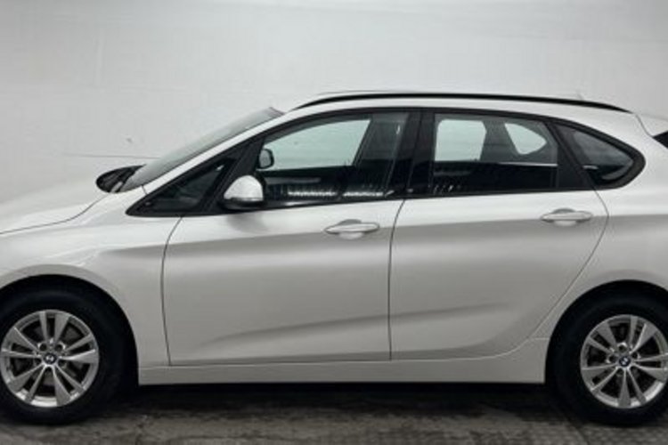 BMW 218 Active Tourer 218 Active Tourer d KAMERA+AHK+LED+NAVI+