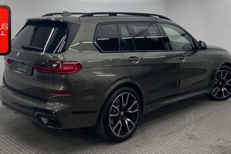 BMW X7 X7 xDrive 40 d M SPORT PANO-SKY+TV-FOND+LASER