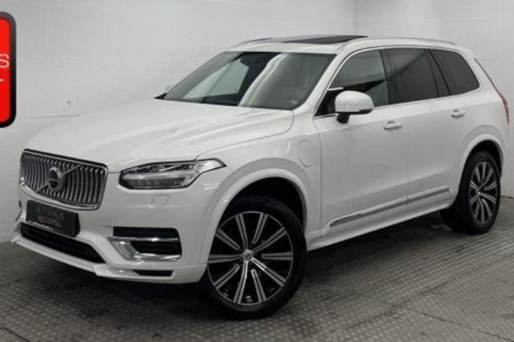 Volvo XC90 XC90 T8 INSCRIPTION RECH AWD 7SITZ+PANO+AHK+MEMO
