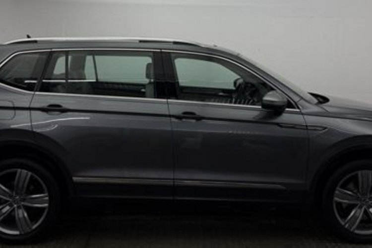 Volkswagen Tiguan Allspace Tiguan Allspace 2.0 TSI Elegance 4M 7SITZ+PANO+
