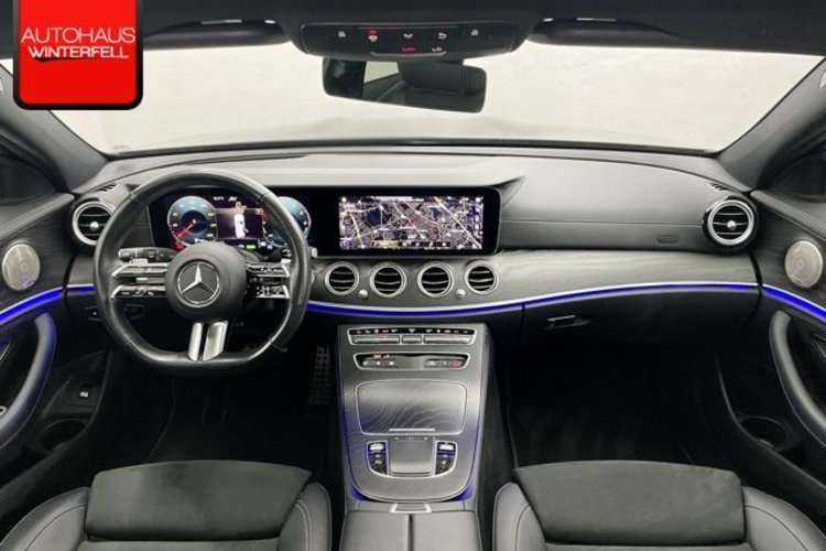 Mercedes-Benz E 300 E 300 de T 4M AMG NIGHT PANO+AHK+HUD+DISTRONIC+