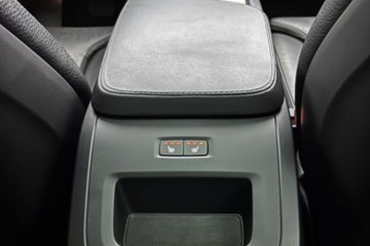 Volvo XC90 XC90 B5 D AWD Plus Bright 7SITZ+PANO+360+STANDHE