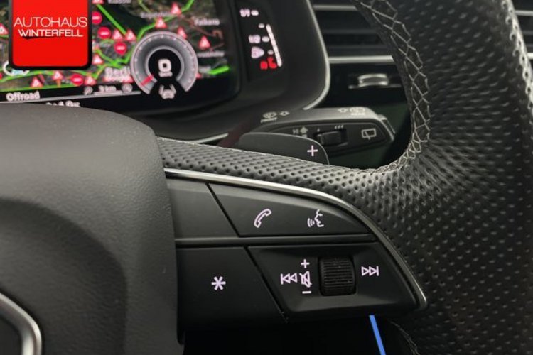 Audi Q8 Q8 50 TDI quattro S line PANO+AHK+LUFT+22Z+MEMO+