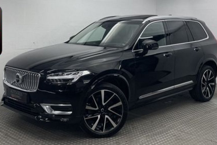 Volvo XC90 XC90 B5 D INSCRIPTION AWD 7SITZ+PANO+LUFT+AHK+