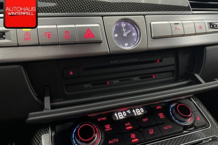 Audi S8 S8 4.0 TFSI Qu CARBON ESD+AHK+HUD+BOSE+MATRIX+