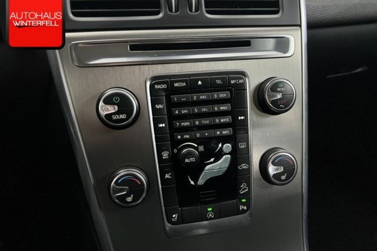 Volvo XC60 XC60 D4 AWD BI-XENON+MEMO+RTI-NAVI+TEMPOMAT+